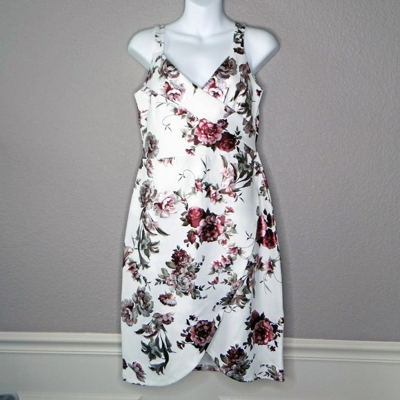 bebe Dresses & Skirts - bebe Woman's Floral Faux Wrap dress size 6 Ivory/ Multi colored NEW
